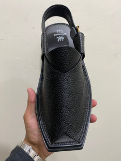 Pebble Grain Kaptaan Chappal (Black)